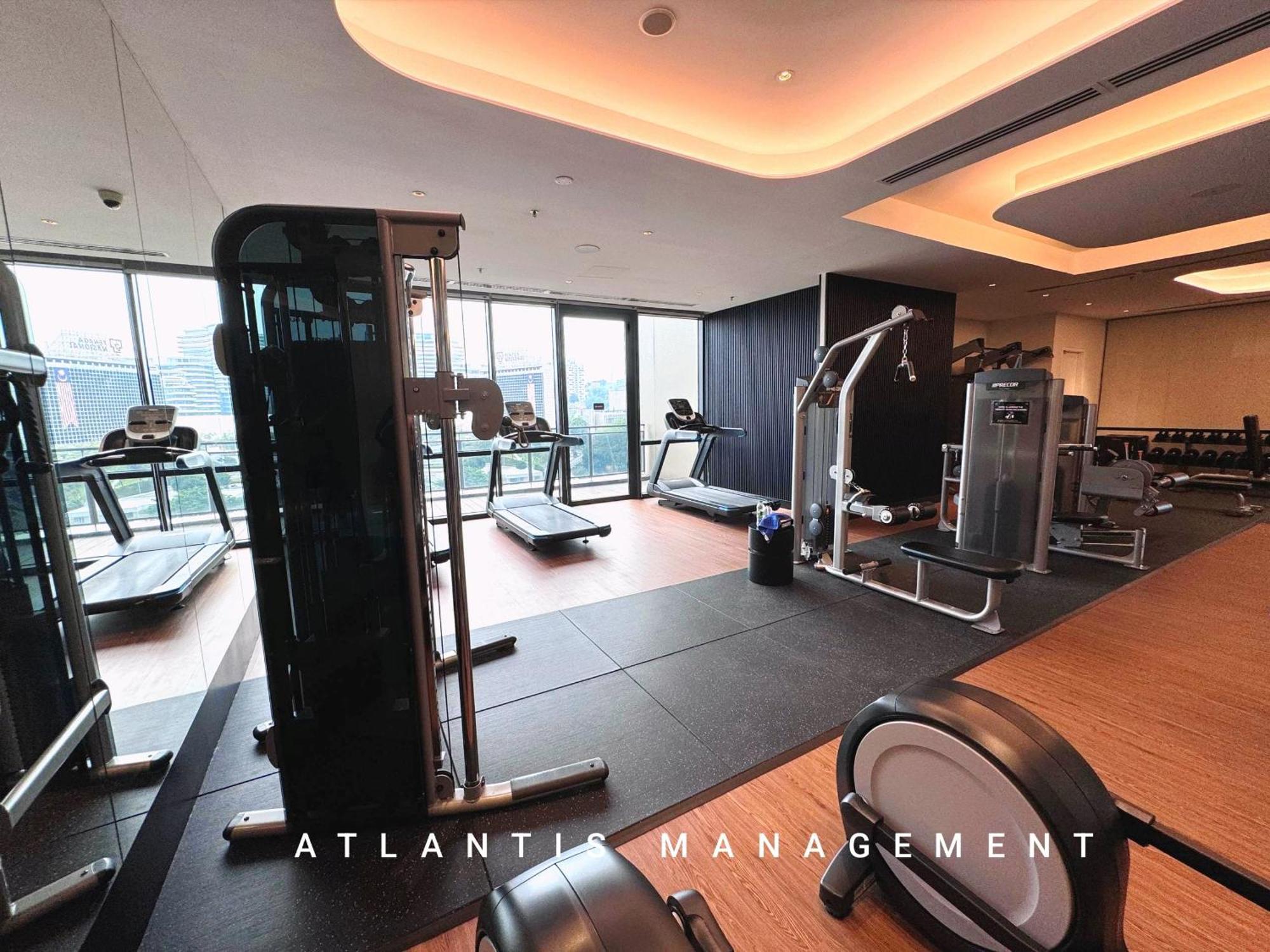 Viia Residences Kl Eco City, Walking Distance To Mid Valley & The Garden & Lrt Apartment Kuala Lumpur